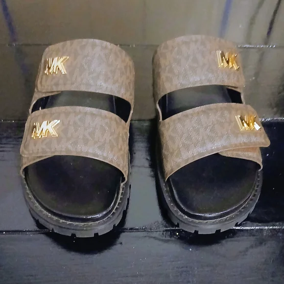 NEW Michael Kors Brown And Black Stark Slide Sandals with Gold MK Logo Accents - Picture 1 of 6